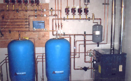 radiant heating boiler and manifold